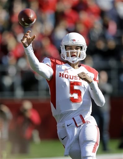 John O'Korn throws a pass against the Temple Owls at Lincoln Financial Field in Philadelphia, PA.
